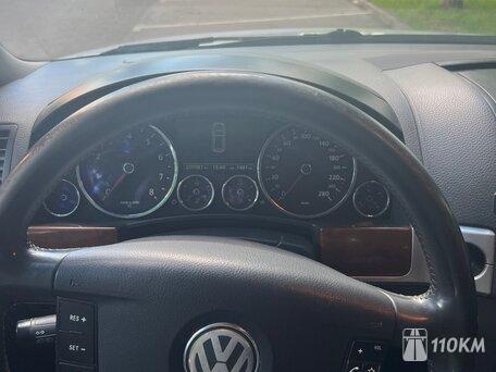 Volkswagen, Touareg, 3600, 280, бензин, внедорожник, автомат, полный привод, среднее состояние, левый, серебряный, 1 250 000 ₽