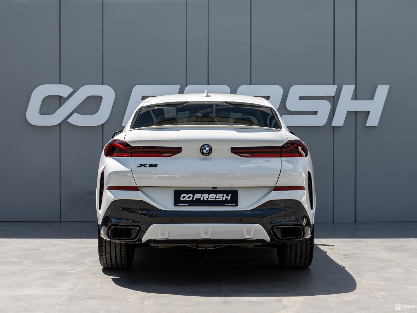 BMW, X6, III (G06), 2998, 340, бензин, внедорожник, автомат, полный привод, среднее состояние, левый, белый, 8 190 000 ₽