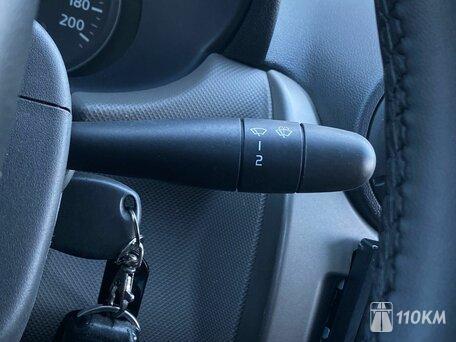 Renault, Logan, 1600, 102, бензин, седан, механика, передний привод, среднее состояние, левый, бежевый, 470 000 ₽